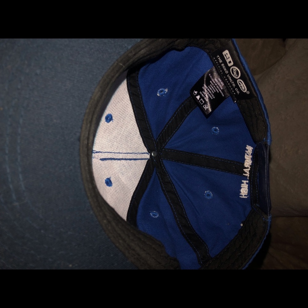 Exhale SnapBack hat - Picture 4 of 5
